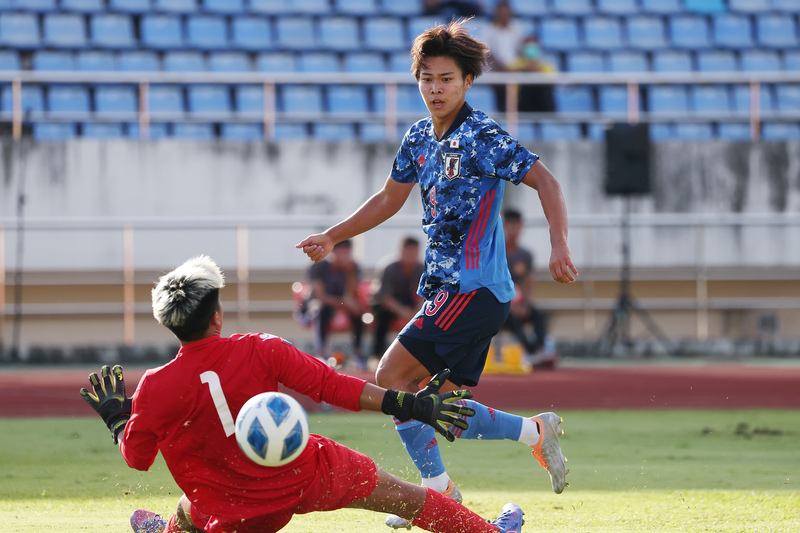 圧巻のダブルハットトリック!! グアム戦で躍動した千葉寛汰「どん底