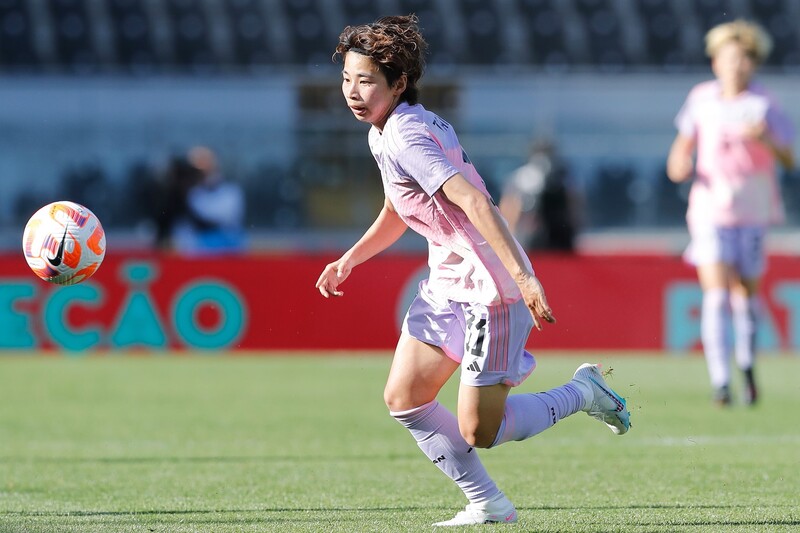 長谷川唯・田中美南のベレーザ時代のサイン入りユニフォーム 激レア 値段交渉受付中 HATTRICK（ハットトリック）-選手の想いをファンへ届ける公式