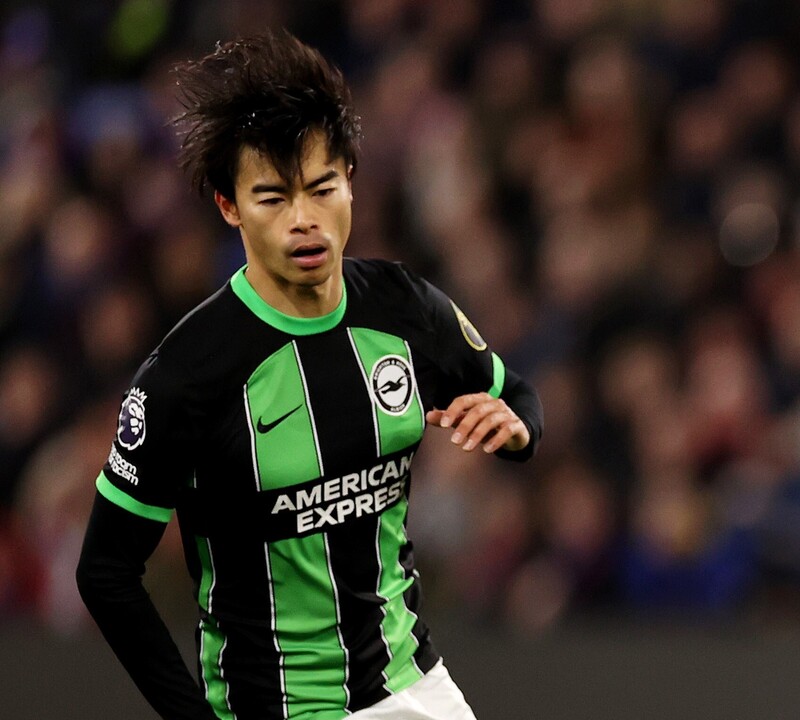 一生許さない」「人じゃないやろ」負傷の三笘薫を無理矢理起き上がら