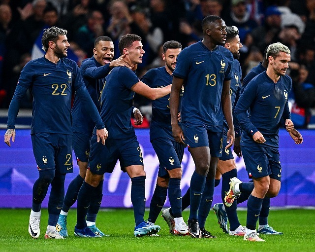 ファッションシーンで話題のこれから流行るブランド12選 間違いなくEURO2024キットの中で最高の一つ」フランス代表の新 ウェア