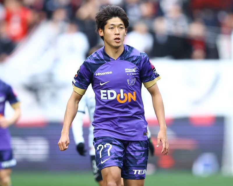 大橋祐紀選手 サイン入り スパイクとサンダルセット 大橋祐紀選手 サイン入り スパイクとサンダルセット HATTRICK（ハット