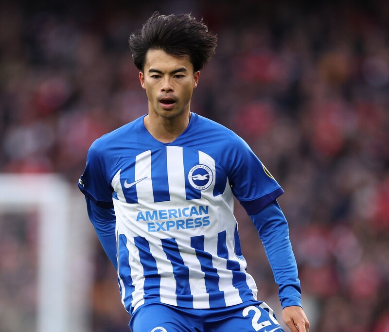 三笘所属ブライトンの日本ツアー、アメリカン・エキスプレスのカード