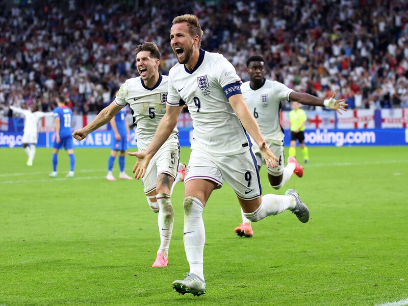 超レア】ベリンガム サカ イングランド代表 サッカースパイク