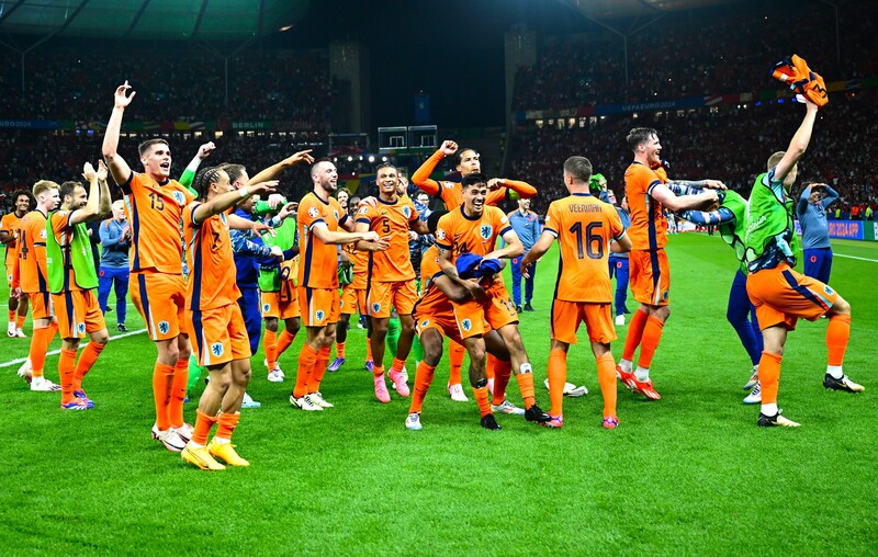 36年ぶりVに王手へ！ オランダのプレミア勢がイングランド戦に期待感