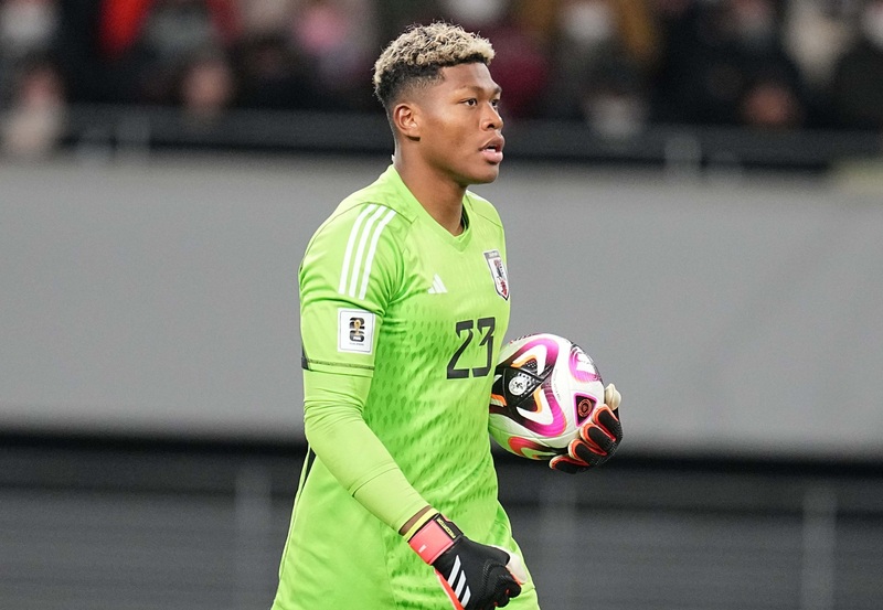 サッカーを知り過ぎてる」GK鈴木彩艶が感嘆した日本代表戦士は