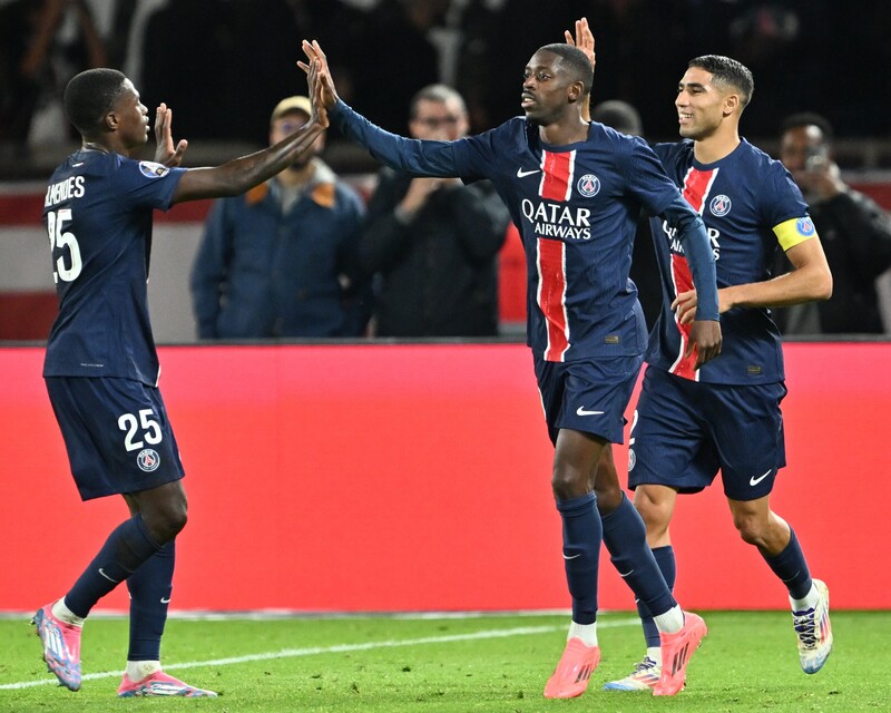 【美品】激レア パリサンジェルマン 16/17 シーズンサード オーセンティック 161707_ext_04_0_L.jpg