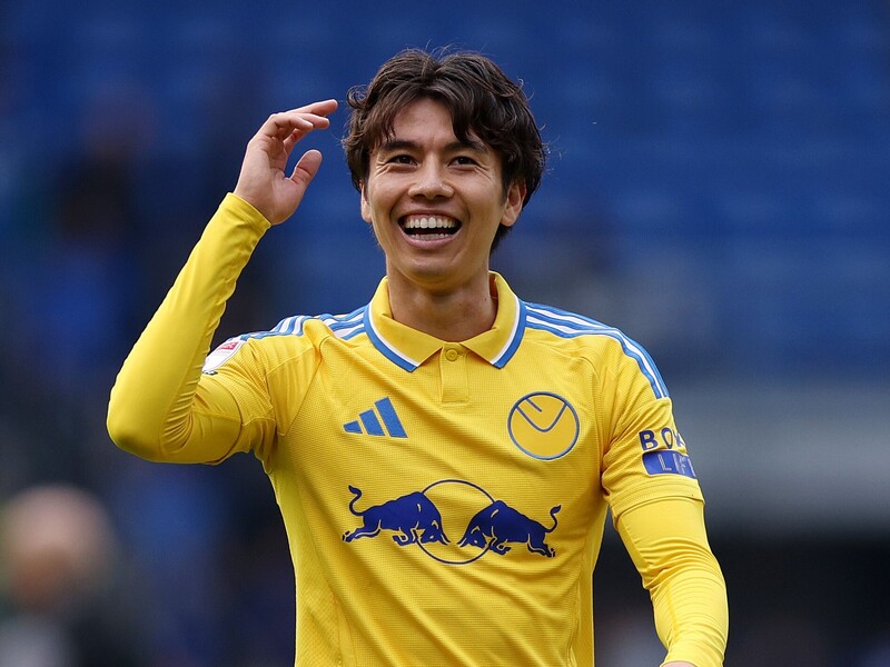 パスやボール保持に関してはリーグ最高」リーズ指揮官が田中碧を絶賛