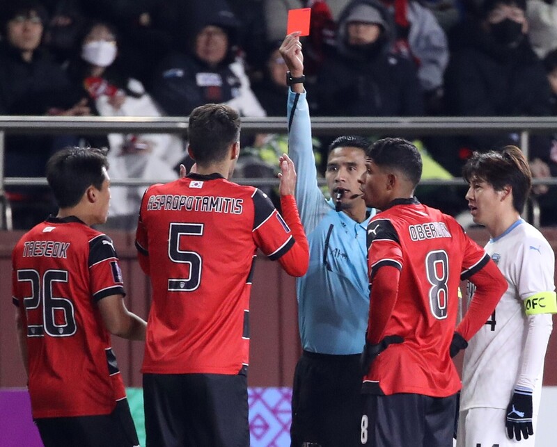 タイリーグ バンブン FC ユニフォーム サッカーフットボール足蹴 同僚からも賞賛の声…大分のタイ代表MFティティパンが開幕Jデビュー