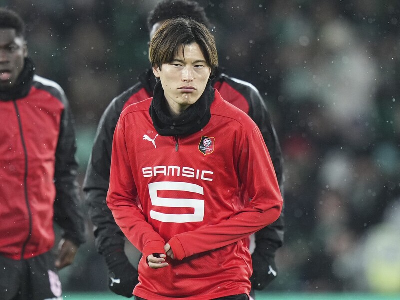 古橋亨梧は途中出場も見せ場作れず…退場者を出したレンヌは