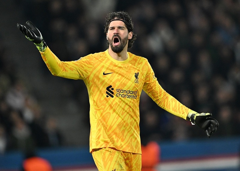 神すぎた」「10点は入ってた」リバプールGKの驚異の好セーブ連発に