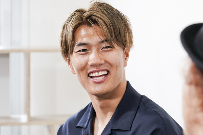 メッシやネイマールでも興奮しない」日本代表FW小川航基が会いたい