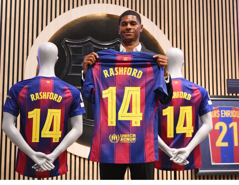 バルサが待望の左ウイングを確保！ イングランド代表ラッシュフォード