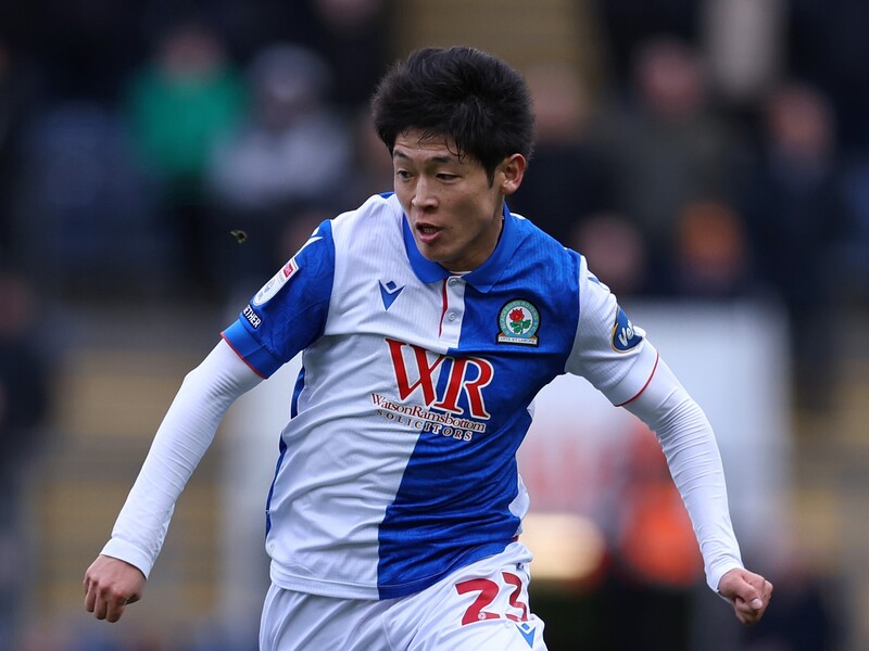 驚異的だ」「彼のゴールはどれも質が高い」ブラックバーン大橋祐紀の