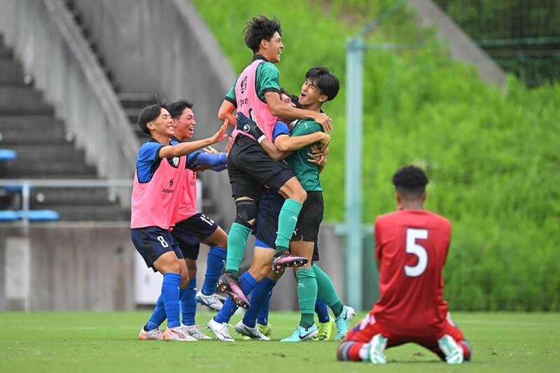 大津が激闘を制してファイナル進出！ 70分で決着つかず、9人目まで