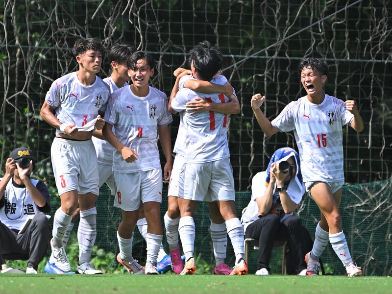 神村学園が悲願のインハイ初優勝！ PK戦の末に大津を下して、九州勢