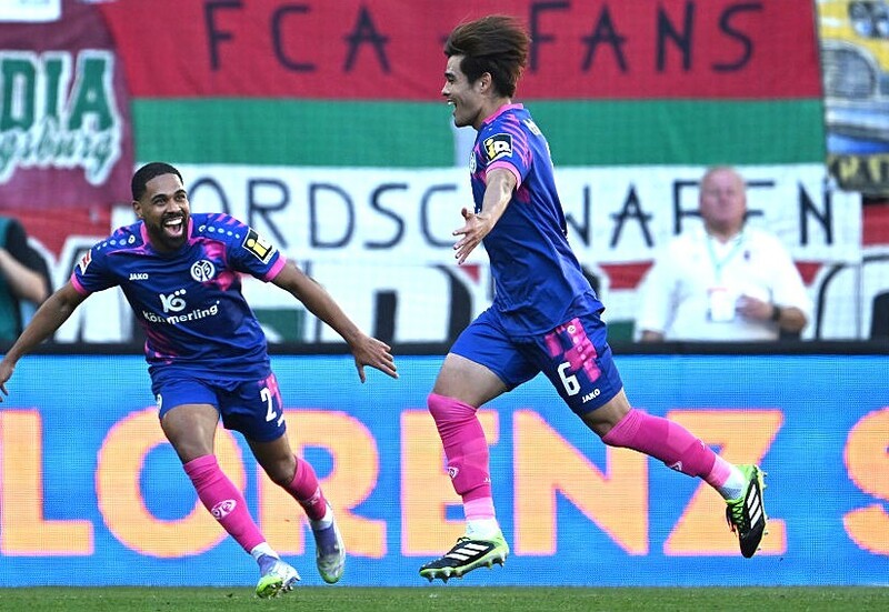 もうチートレベル」「無双してる」24歳日本人の衝撃ブンデス初ゴールに