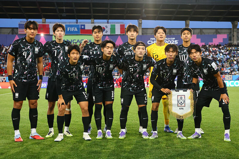 ありえない」「韓国サッカーの限界だ」韓国がダークホースに敗戦、16強