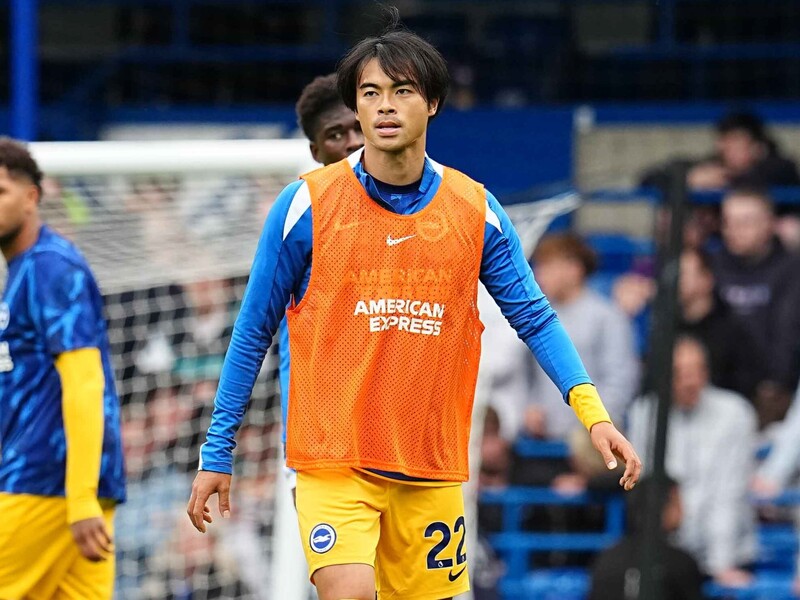 ブライトン三笘薫がついに戦列復帰！ リバプール戦にベンチ入り、約2