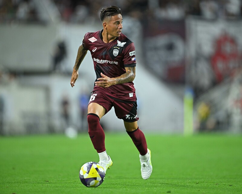 soccerwe 代表 彼はストライカーではない」2戦連発の日本代表エースFWを蘭スーパー