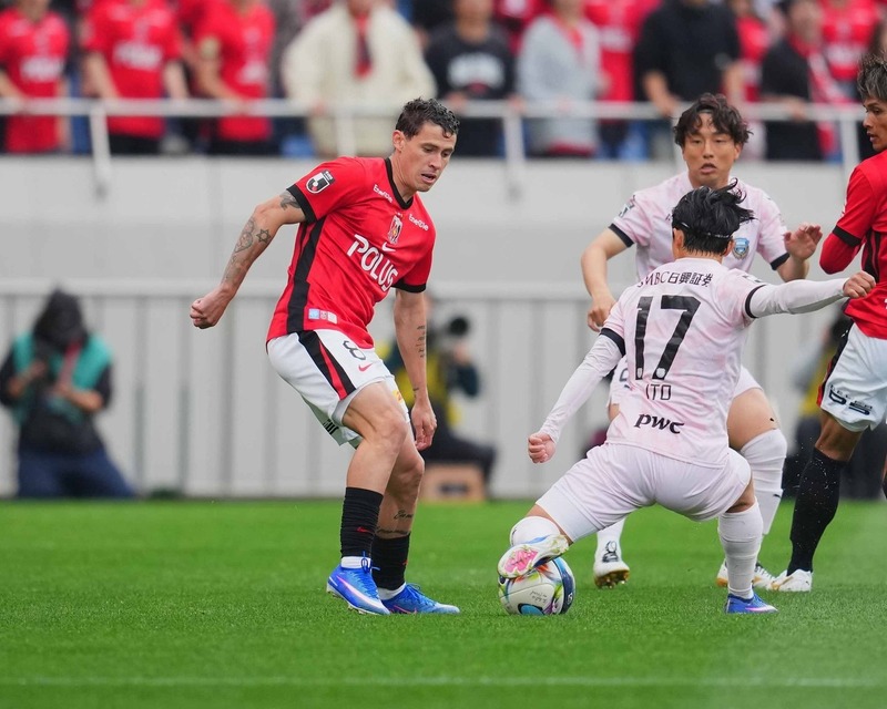 浦和レッズが“田中達也体制”初陣で川崎を2－0撃破！ 連敗を「7」で