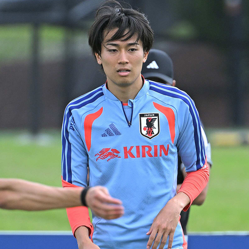 W杯開幕戦でいきなりレッドカード3枚…中村敬斗が漏らした第一声とは
