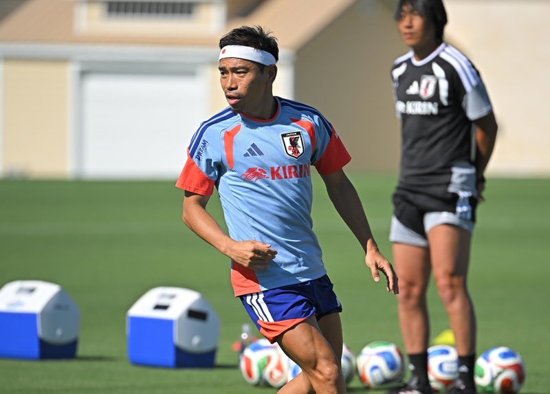 正直、びっくり」「神様」39歳の長友佑都がW杯初戦で驚愕した“別格”の