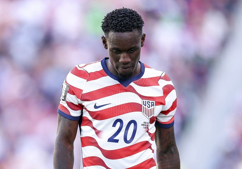 あ*様 サッカー アメリカ代表現行モデル ショックだった」「周りの雑音が多くて…」騒動渦中のアメリカ代表FWが