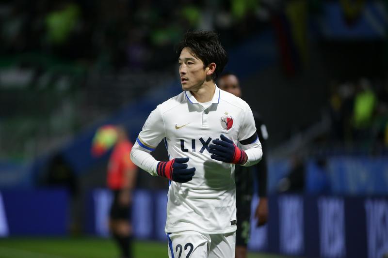 鹿島 西大伍選手 実使用スパイク[値下げしました] - メルカリ
