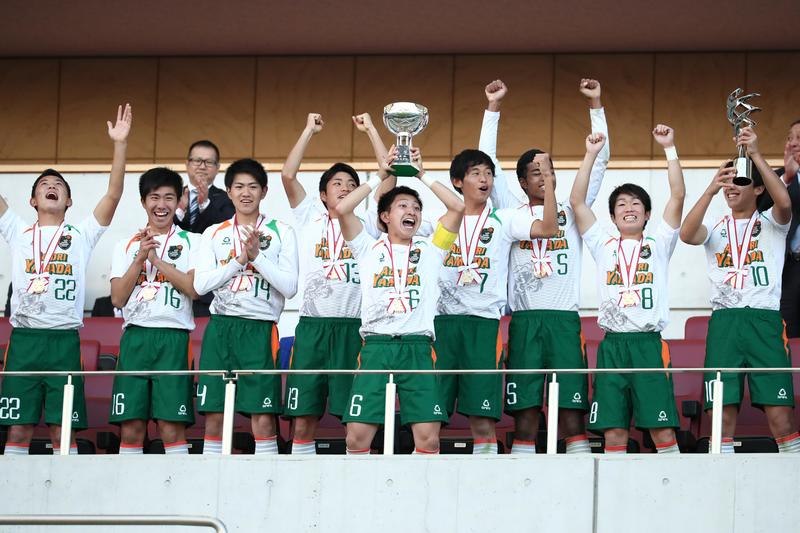 青森山田がチャンピオンシップ初制覇！ 広島ユースをPK戦で下す