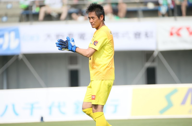 川口能活、42歳。「やられるなら、自分らしく」。等身大の姿で