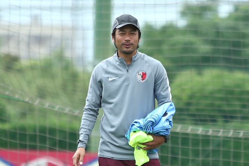 Y*S様 【鹿島アントラーズ】柳沢敦コーチ　サイン入り 引退試合限定ユニフォーム 41690_ext_04_0_L.jpg