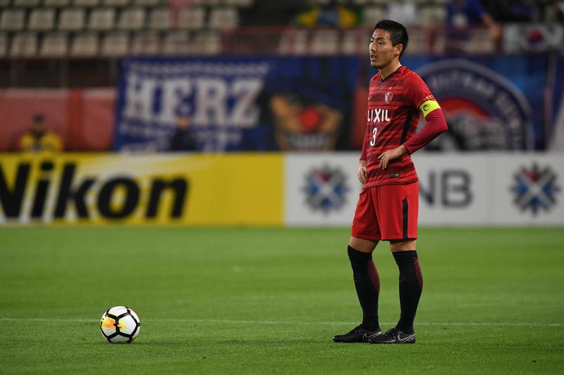 【希少】小笠原満男元選手直筆サイン入りピステ上下 2025年最新】小笠原満男 サインの人気アイテム - メルカリ
