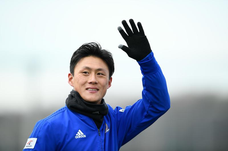 横浜FM移籍後リーグ初弾で安堵の李忠成、おなじみのゴールパフォ