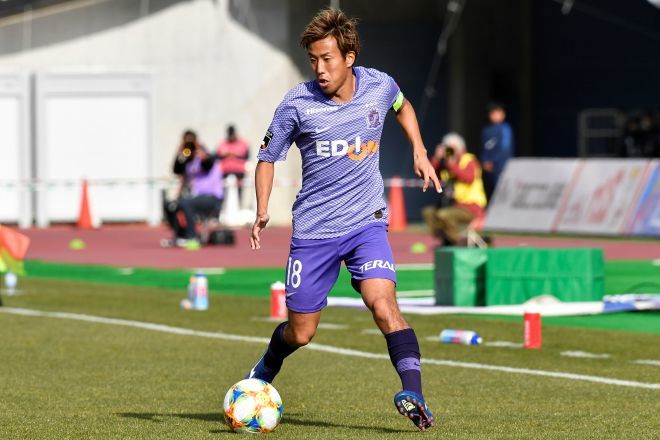 通販でクリスマス サンフレッチェ広島 サイン入りユニフォーム#18柏 