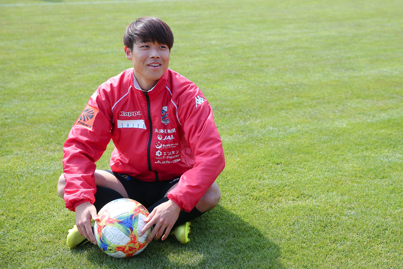 【本日限定価格】岩崎悠人　サッカー日本代表　10番ユニフォーム U21】岩崎悠人、また2発で4強入り 森保監督、超過密日程に