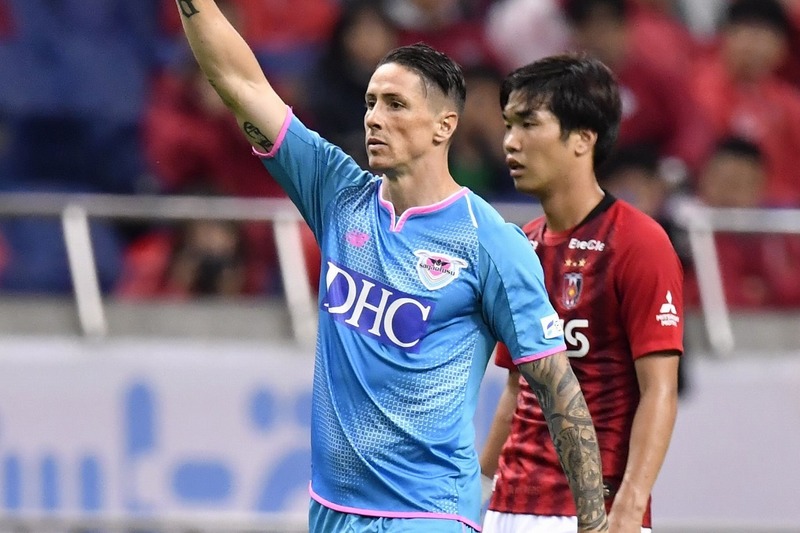 レジェンドに感謝」始球式で魅せたF・トーレスが野球界のスターとの