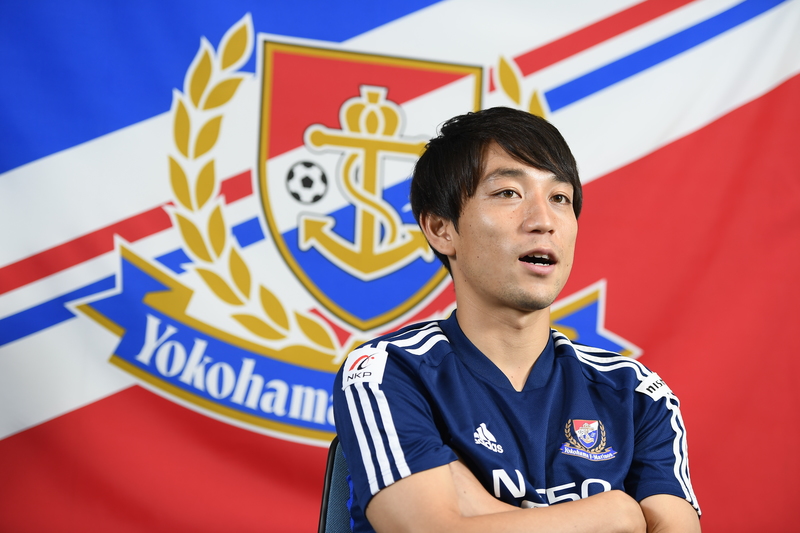 横浜】日本代表がクラブではベンチスタート。そんな現状を三好康児は