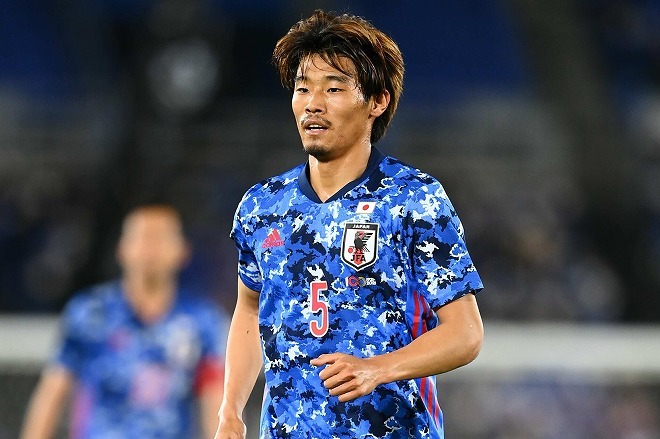 韓国戦で出色の出来、“海外組”守田英正に起きた変化とは？共演した遠藤航、ライバルの柴崎岳については… | サッカーダイジェストWeb