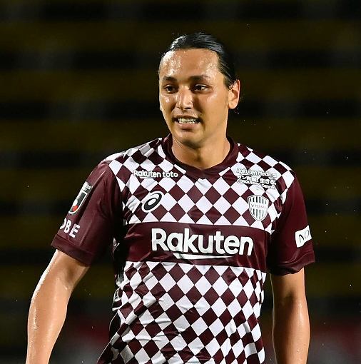 大崎玲央選手が怖いのですが」ヴィッセル神戸6選手の人気漫画コスプレ