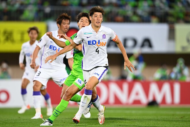 J１採点 寸評 湘南０ ０広島 起点を潰し 身を挺したシュートブロックも 圧巻の守備を見せた荒木がmom サッカー スポーツブル スポブル