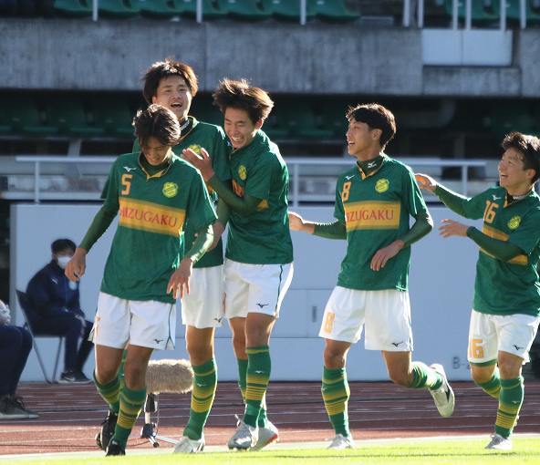 基準はあくまで青森山田」2年ぶりの選手権出場を決めた静岡学園