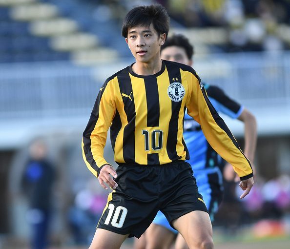 群馬ライバル対決で放った10番の輝き！ 前橋育英の左のエースが魅せた