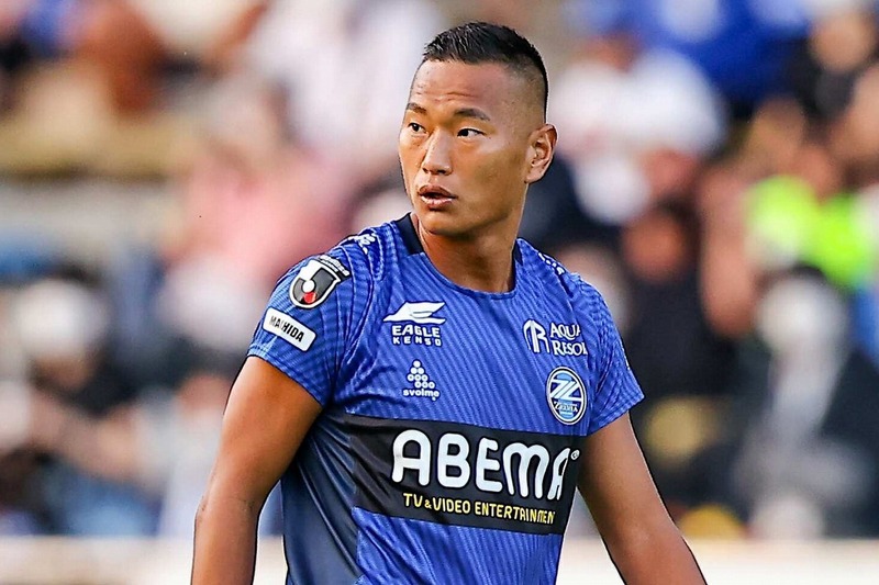 すごっ なかやまきんに君かと 鄭大世が16年前の 半裸ショット を公開 鍛え抜かれた肉体美に反響 サッカーダイジェストweb