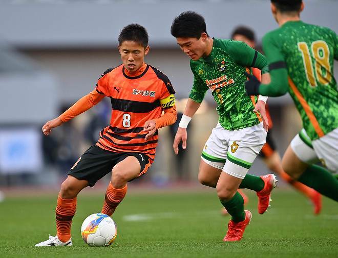 相手のプレスにビビってしまい…」高川学園、監督・選手が証言した青森