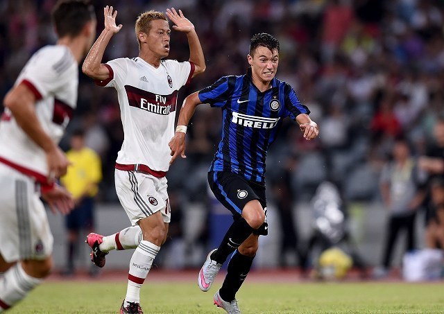 【正規品】インテル・ミラン　長友　新品タグ付き ミラノダービーで見えた本田＆長友のチームにおける立場とは