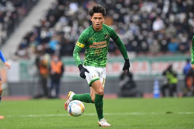 喜熨斗勝史の欧州戦記 第10回 松木玖生に もったいない という感情を抱いた理由 セルビアにおける16から18歳の実情とは サッカー スポーツブル スポブル