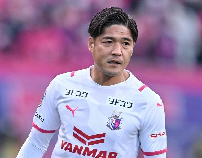 大久保嘉人 サイン入りスパイク ナイキ