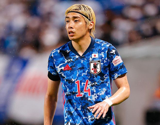 S・ランス伊東純也、加入1週間でサードユニ発表のモデルに大抜擢も