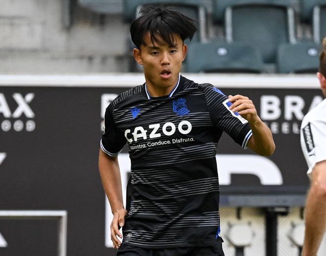 完璧なシュート 久保建英 胸トラップ Gkとの勝負を制した冷静なフィニッシュに脚光 ニアに入れるかと思いきや サッカーダイジェストweb