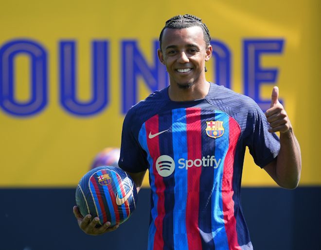 なぜバルサは チェルシー移籍が濃厚だったフランス代表dfクンデを手中にできたのか 現地発 サッカーダイジェストweb